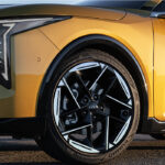 KIA-K4-hatchback-2026-debuta-en-Mexico-desde-528900-pesos-y-con-seguridad-5-estrellas-Factor-Automotor
