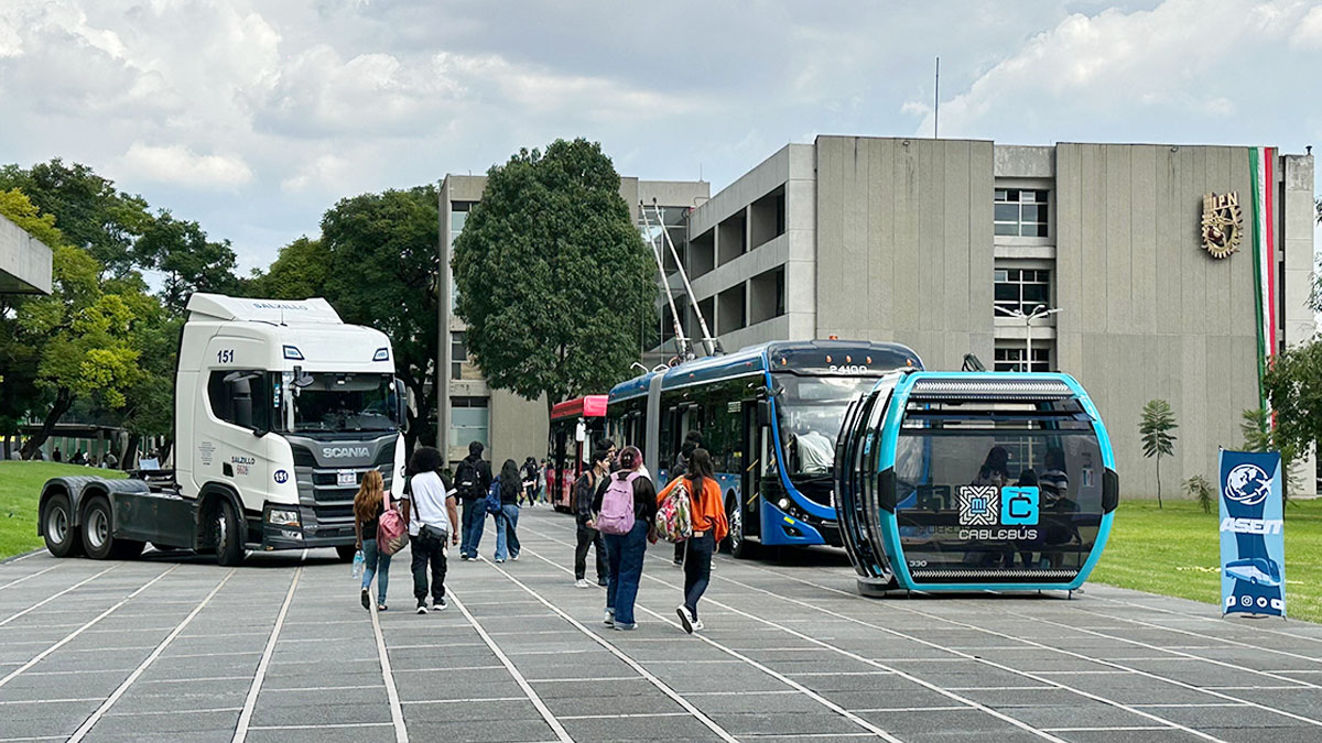 La-12va-Expo-Conexion-Transporte-revela-el-importante-papel-de-la-academia-en-la-electromovilidad-Factor-Automotor