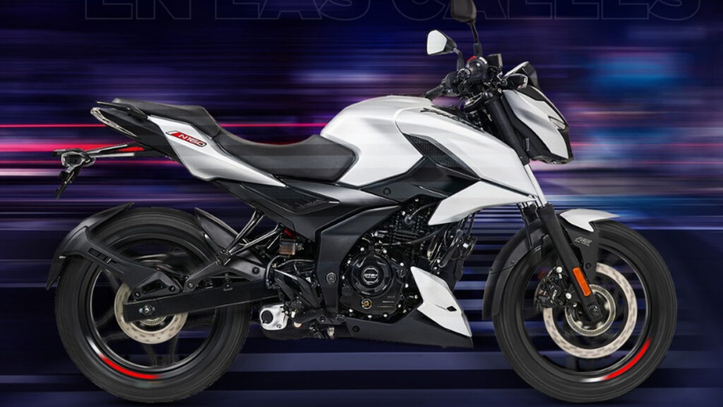 BAJAJ celebra las 100 mil unidades vendidas de la serie N de Pulsar