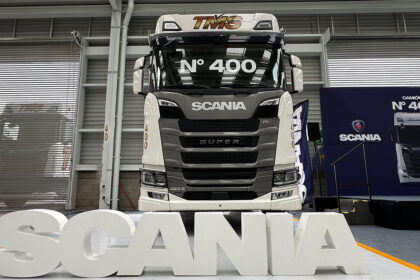 Tractocamion-numero-400-de-Scania-llega-a-la-importante-flota-de-TMS-Factor-Automotor