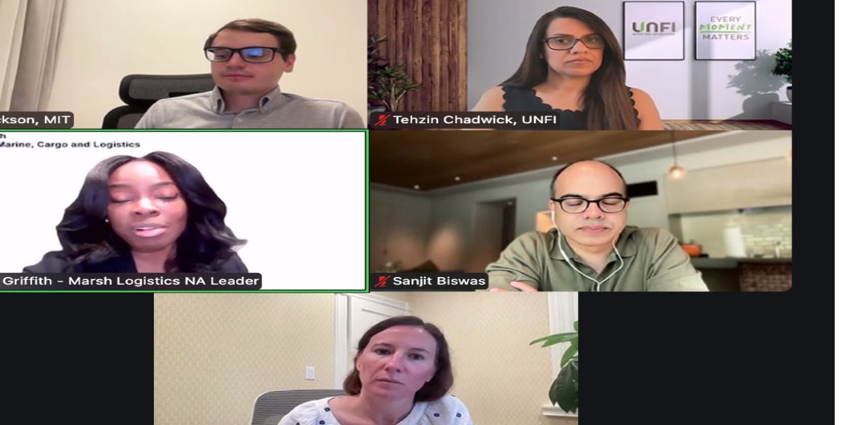 (De izq. a der.) Ilya Jackson, MIT; Tehzin Chadwick, UNFI; Janell Griffith, Marsh Logistics; Sanji Biswas, fundador de Samsara y Natalia Blank, de Samsara. Factor Automotor