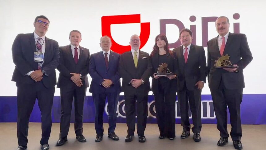 CANACAR-impulsa-importante-acercamiento-con-autoridades-y-empresarios-mexicanos-Factor-Automotor.