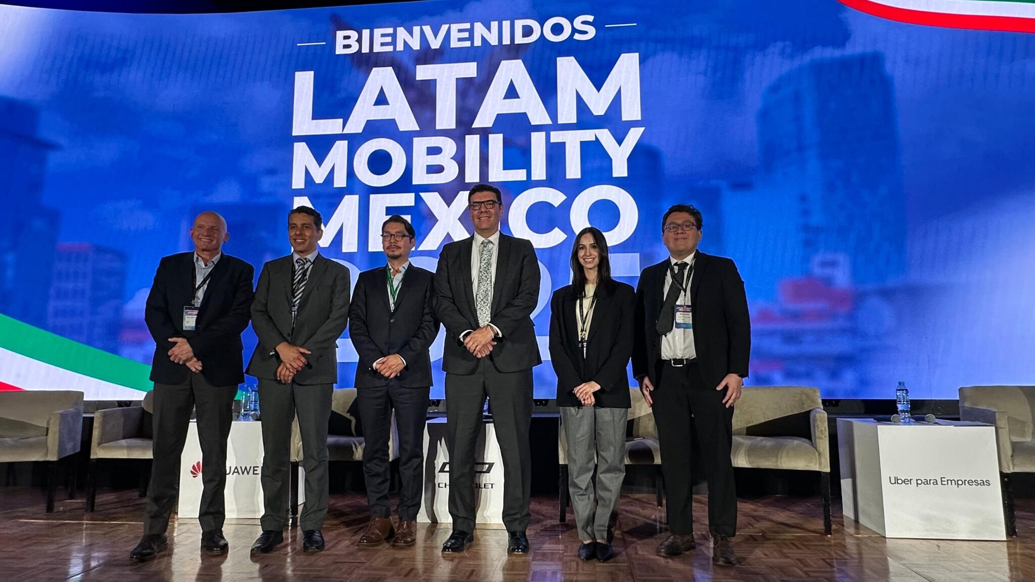 Desafios-y-oportunidades-del-transporte-limpio-en-Latam-Mobility-Mexico-2025-Factor-Automotor