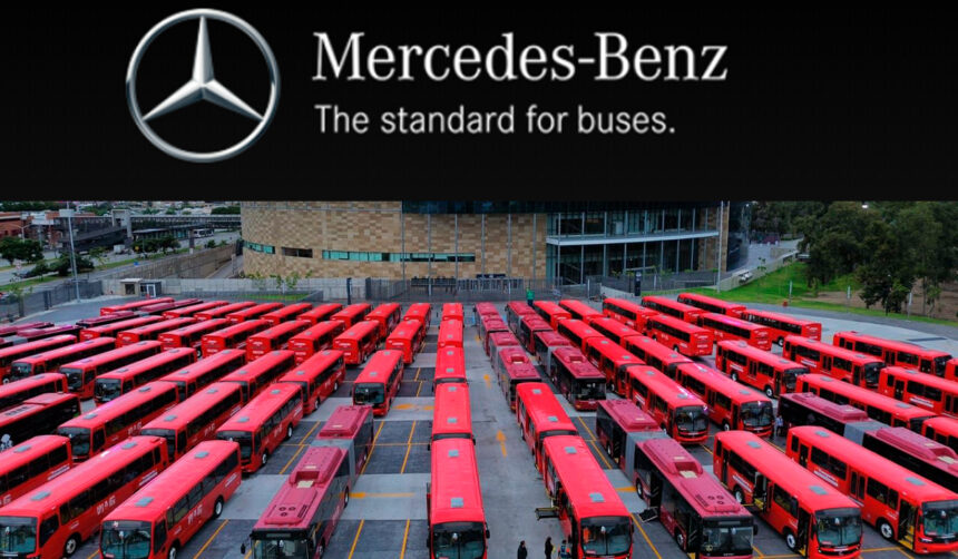 Vista aérea de los 75 autobuses Mercedes-Benz entregados al Gobierno de Jalisco dentro del programa Mi Transporte Tren Ligero Factor automotor