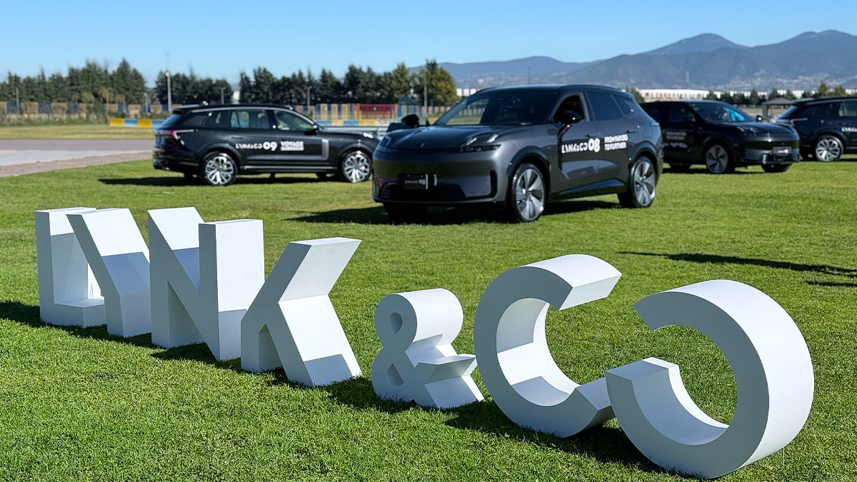 Presentación de los modelos Lynk & Co 08 y 09 durante el lanzamiento oficial de la marca en México.
