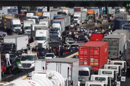 La UNTA alcanzó un acuerdo con el Gobierno federal por lo que en el transcurso del día se levantarán los megabloqueos carreteros. Factor Automotor