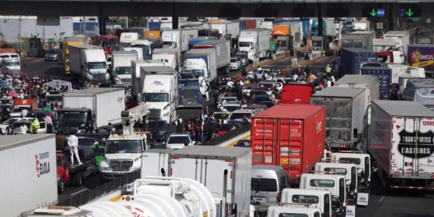 La UNTA alcanzó un acuerdo con el Gobierno federal por lo que en el transcurso del día se levantarán los megabloqueos carreteros. Factor Automotor