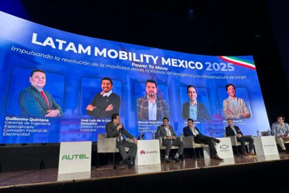 Revolucion-en-electromovilidad-innovacion-energetica-e-infraestructura-de-carga-Factor-Automotor