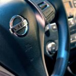 De acuerdo con la AMIA e INEGI, Nissan continúa dominando el mercado de autos nuevos en México con una participación de más de 18%. Factor Automotor