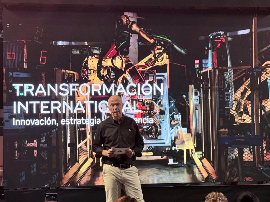Mathias Carbium, CEO y presidente de International, durante la ExpoTransporte 2025. Factor Automotor