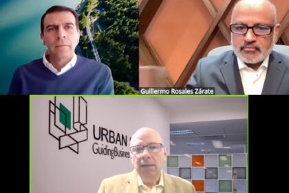 Luis-Brizuela,-director-de-JATO-Dynamics;-Guillermo-Rosales,-presidente-de-AMDA,-y-Eric-Ramírez,-director-de-Urban-Science.-Factor-Automotor