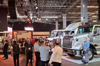 Más de 25 representantes de distintas cámaras e industrias se dieron cita en la ExpoTransporte. Factor Automotor