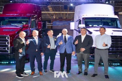 Mack Trucks presentó en ExpoTransporte ANPACT 2025, el nuevo Anthem y anunció que ya está disponible el modelo Pioneer para el mercado mexicano.