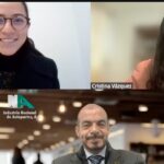 (De izq. a der.) Diana Ramírez, gerente de estudios económicos de AMIA; Cristina Vázquez, coordinadora de estudios económicos de la AMDA; y Gabriel Padilla, director general de la INA. Factor Automotor