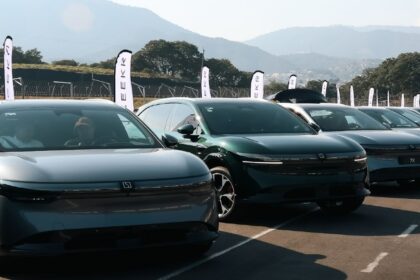 Zeekr comercializa 200 unidades mensuales