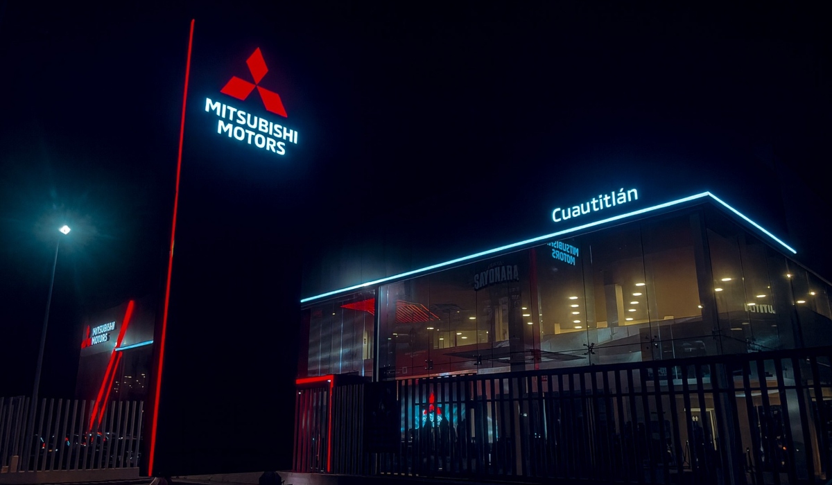 Fachada de la nueva Agencia distribuidora de Mitsubishi Motors de México