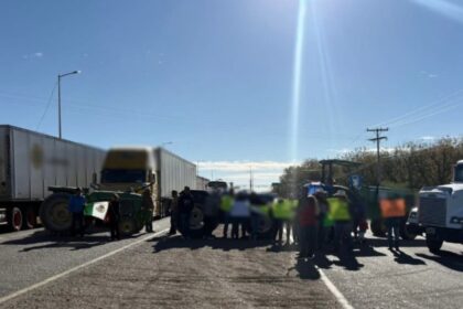 Transportistas y agricultores han bloqueado distintas autopistas del país para hacer valer sus demandas. Factor Automotor