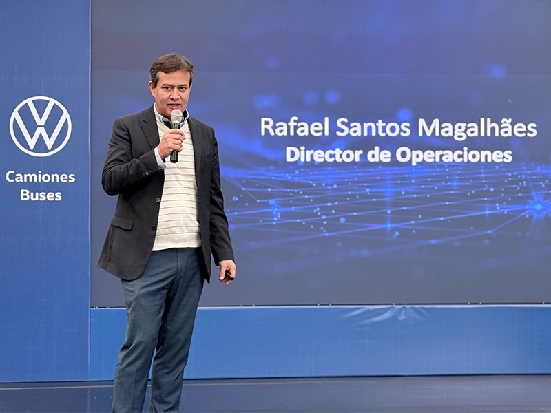 Rafael Santos Magalhães director de operaciones presenta estrategia Volkswagen Truck & Bus 2026