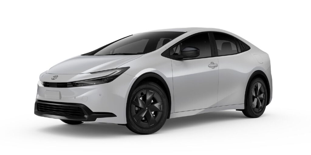 Toyota Prius fue uno de los subcompactos mejor evaluados por más de 8 mil consumidores mexicanos. Factor Automotor