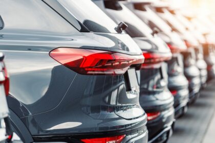 7 de cada 10 autos nuevos se venden con crédito financiero