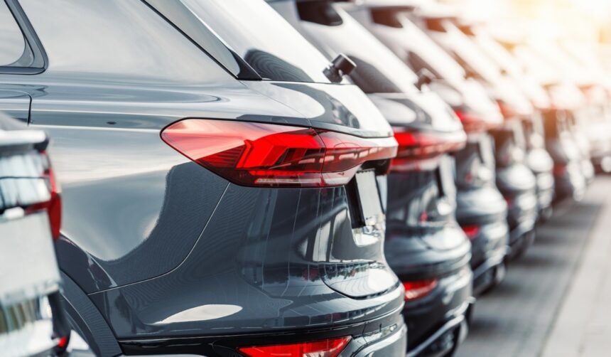 7 de cada 10 autos nuevos se venden con crédito financiero