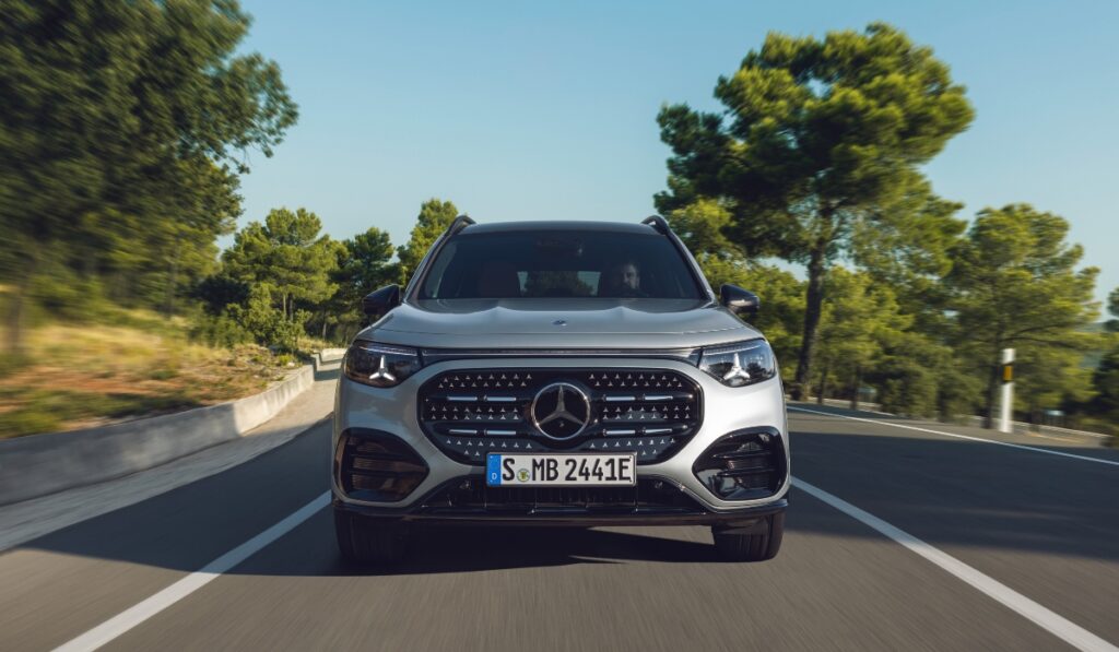 La nueva Mercedes-Benz GLB eléctrica combina diseño todoterreno, electrificación y versatilidad real para la vida diaria.