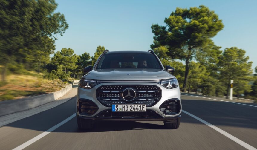 La nueva Mercedes-Benz GLB eléctrica combina diseño todoterreno, electrificación y versatilidad real para la vida diaria.