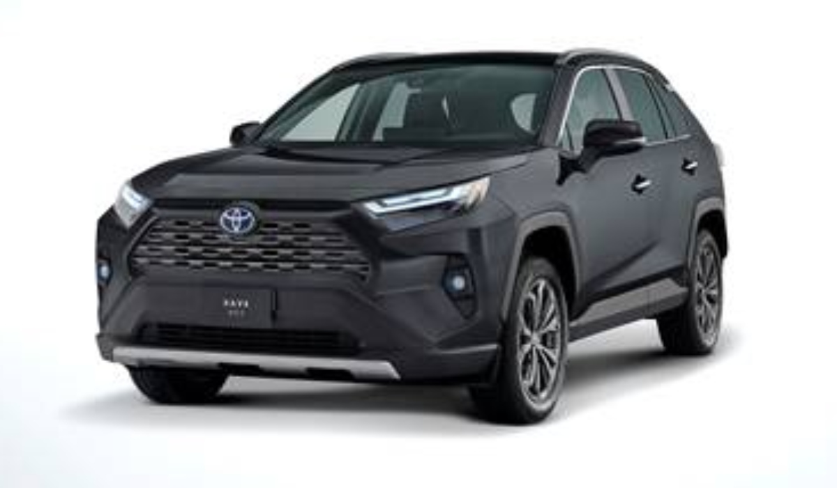 RAV4 HEV ofrece una alternativa híbrida para el uso urbano y en carretera.