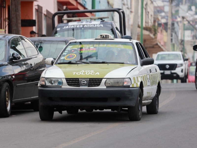 La chatarrización de taxis contempla apoyos económicos para sustituir unidades antiguas por modelos más nuevos.