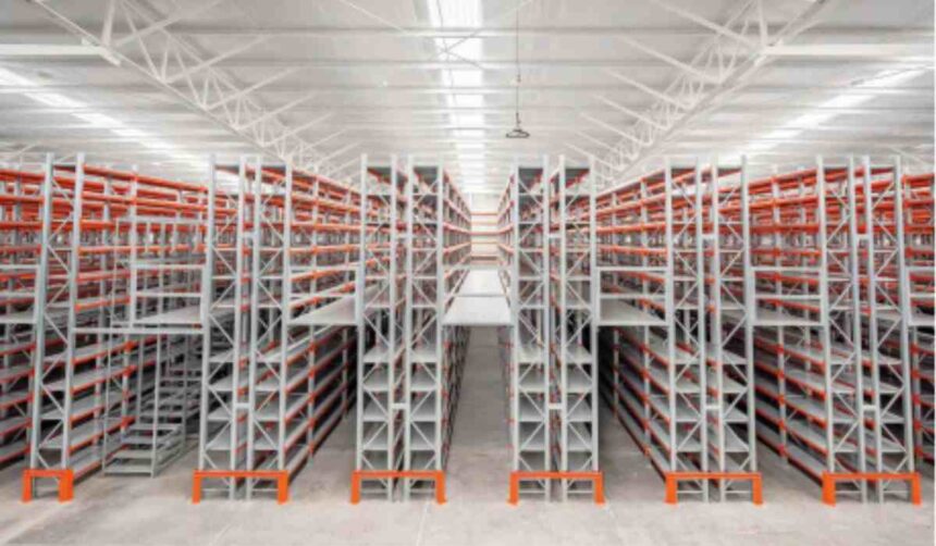 Los almacenes aprovechan la altura para aumentar capacidad sin expandirse horizontalmente.