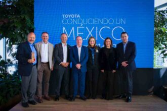 La educación ambiental es clave para construir comunidades más conscientes y sostenibles.