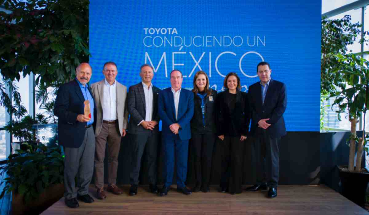 La educación ambiental es clave para construir comunidades más conscientes y sostenibles.