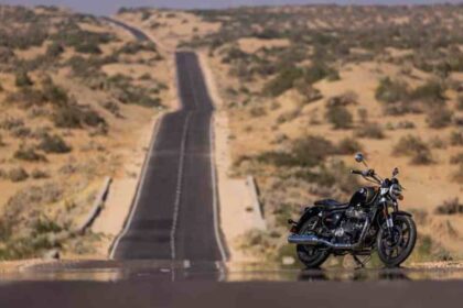 La carretera se convierte en el mejor escenario para iniciar el año sobre dos ruedas.