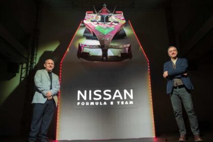 Nissan acelera en la Fórmula E con un monoplaza que fusiona ingeniería eléctrica y cultura mexicana.