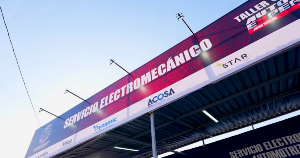 Taller SG fue renovado completamente con una bolsa de más de 300 mil pesos de Autoexpertos. Factor Automotor