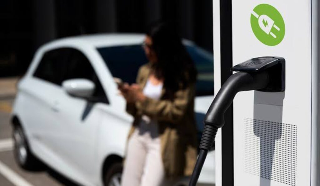 El transporte mediano y pesado genera más del 50% de las emisiones del sector transporte, pese a representar solo una cuarta parte del parque vehicular.