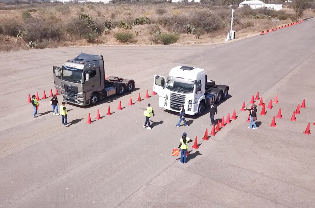 La fuerza de ventas de Volskwagen Truck and Bus profundizó en el funcionamiento de los motores Euro 6. Factor Automotor