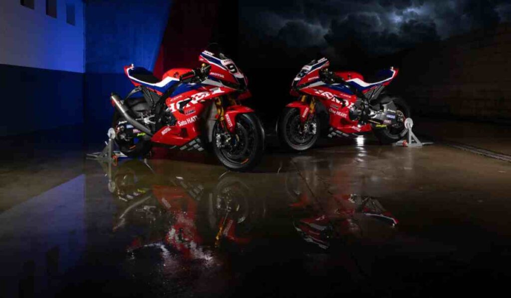 Honda HRC revela el nuevo diseño tricolor de la CBR1000RR-R para la temporada 2026 del WorldSBK.