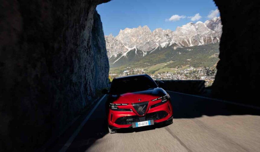 Alfa Romeo abre la preventa del nuevo Junior Híbrido en México.