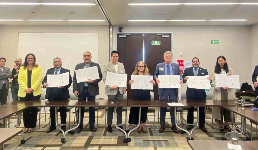 Se instala oficialmente el Consejo Sectorial de Habilidades Automotriz Metropolitano para fortalecer el talento automotriz en la región centro del país.