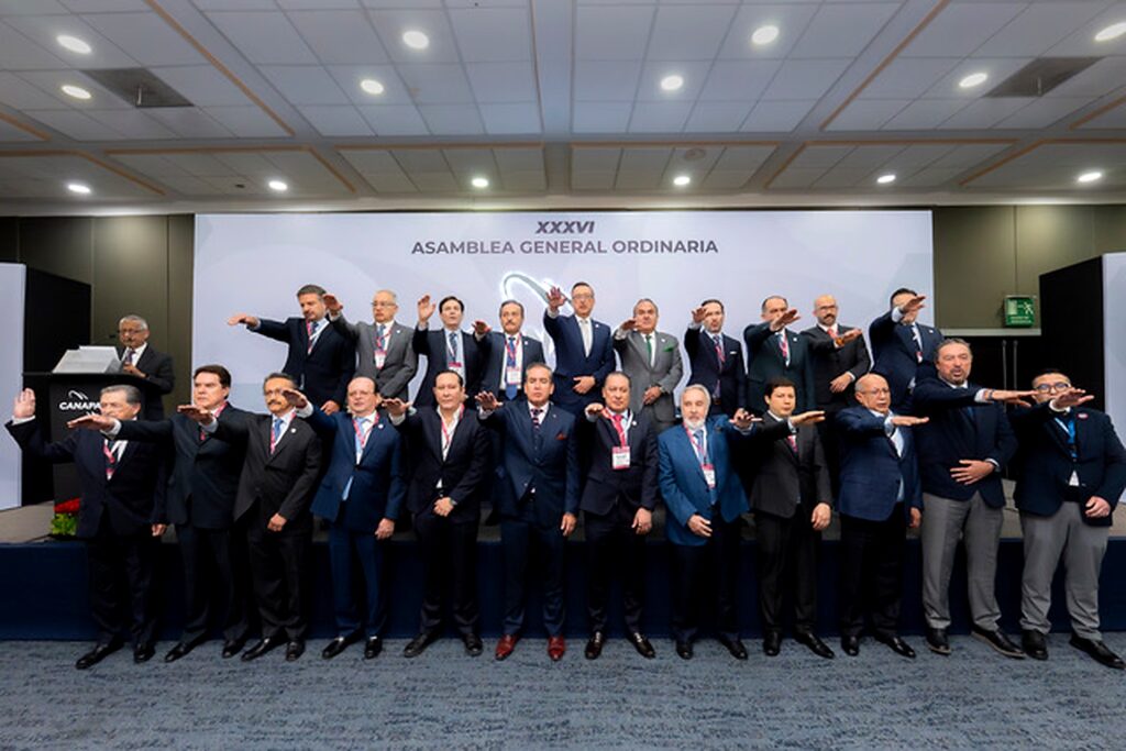 Expo Foro-Asamblea-factor automotor-02