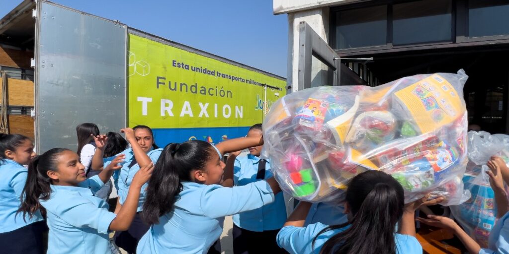 La Fundación Traxion entregó más de 7 mil toneladas de ayuda humanitaria Factor Automotor