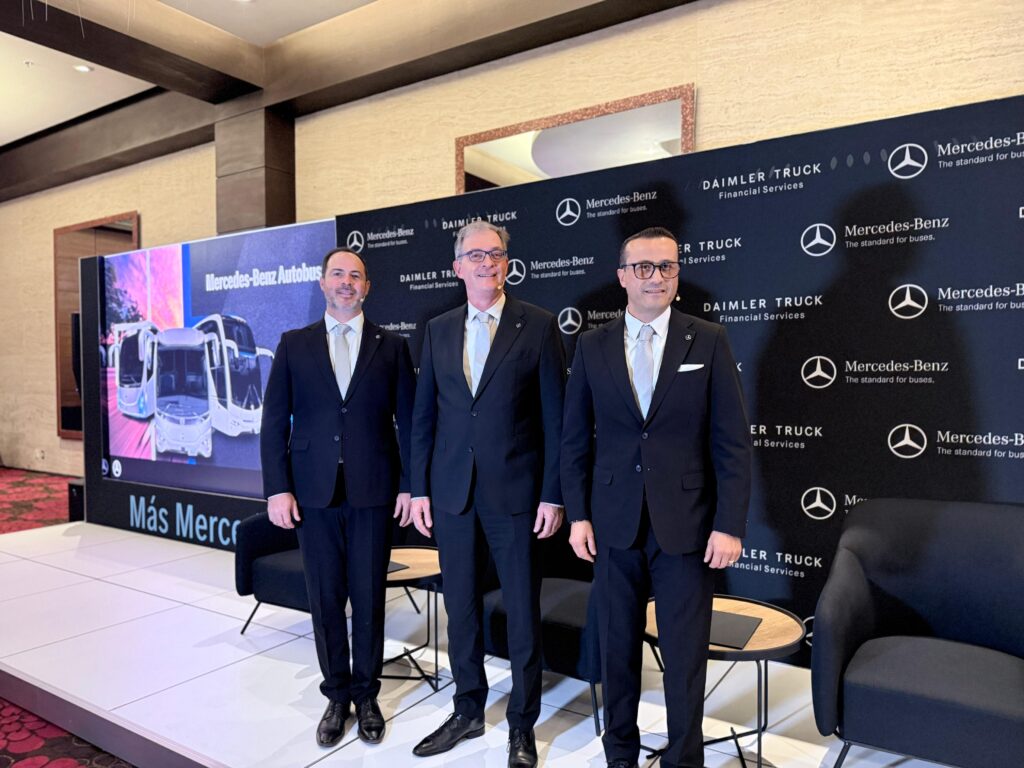 Directivos, aseguran que Mercedes-Benz Autobuses está listo para impulsar el transporte público en México. Factor Automotor