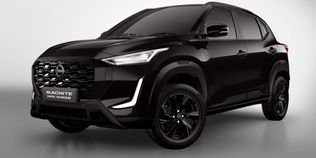 Nissan Magnite Dark Armour estará disponible en dos versiones: MT y CVT.  Factor Automotor