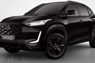 Nissan Magnite Dark Armour estará disponible en dos versiones: MT y CVT. Factor Automotor