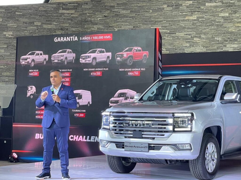 Zaid Leyva, director general de SAAG Automotive, presentó la nueva pick up Gran Avenue Plus. Factor Automotor