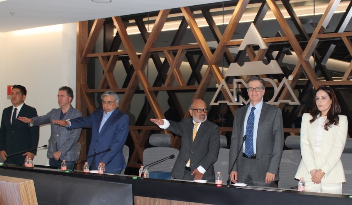 Guillermo Rosales continuará al frente de la Asociación Mexicana de Distribuidores de Automotores durante el periodo 2026-2027.