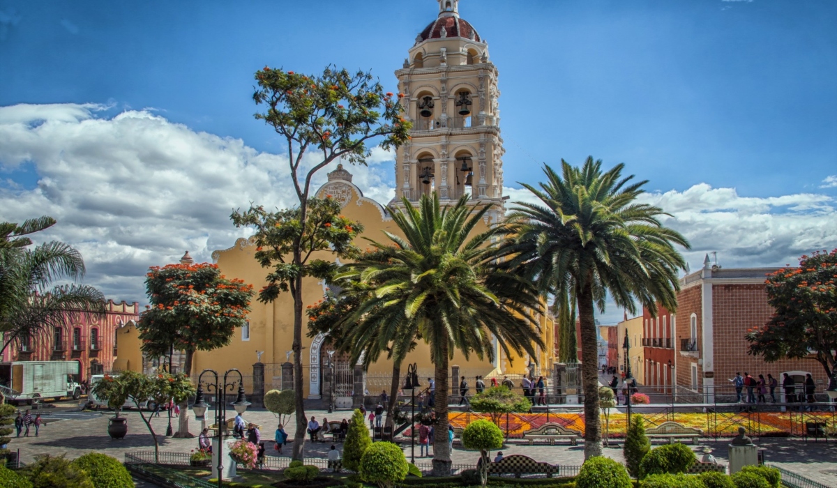 Con la llegada de la primavera, aumentan los trayectos cortos y las escapadas espontáneas entre ciudades cercanas como Puebla.