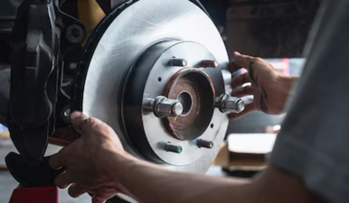 La industria de autopartes en México fortalece el suministro de refacciones para el mantenimiento del parque vehicular.