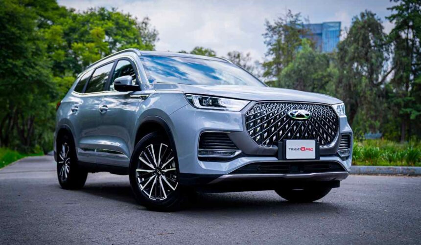 La SUV ofrece espacio para siete pasajeros con configuración flexible 5+2.